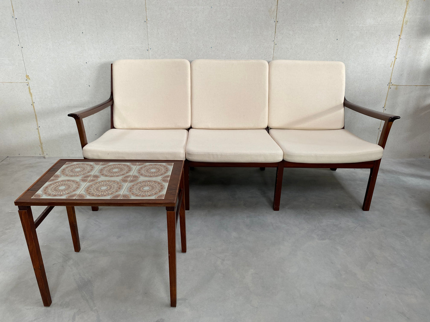 Sofa - Ole Wanscher