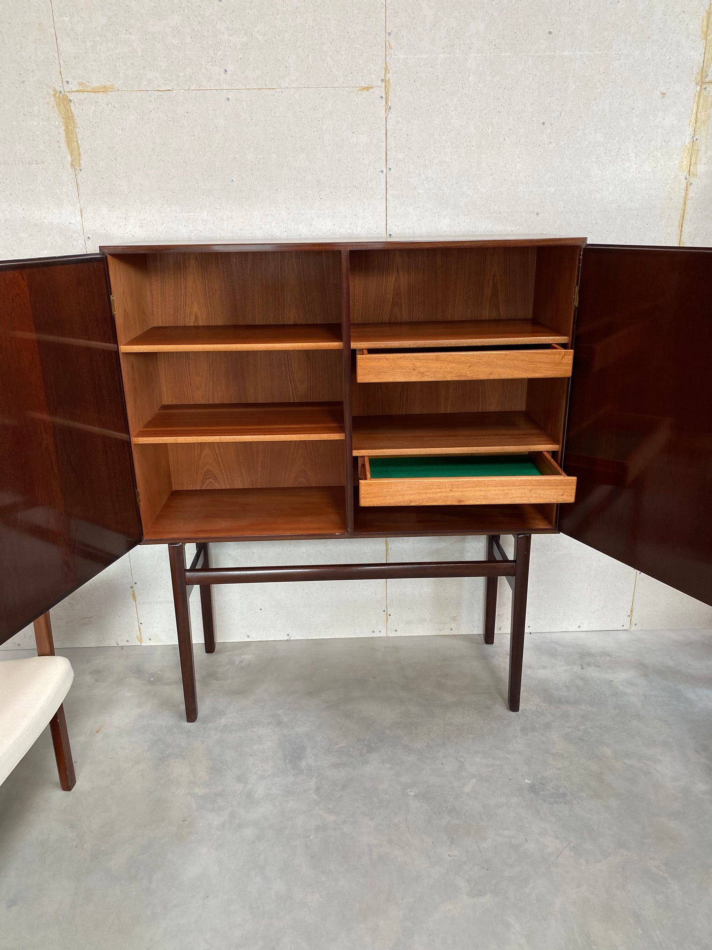 Sideboard 2-türig - Rungstedlund- Ole Wanscher