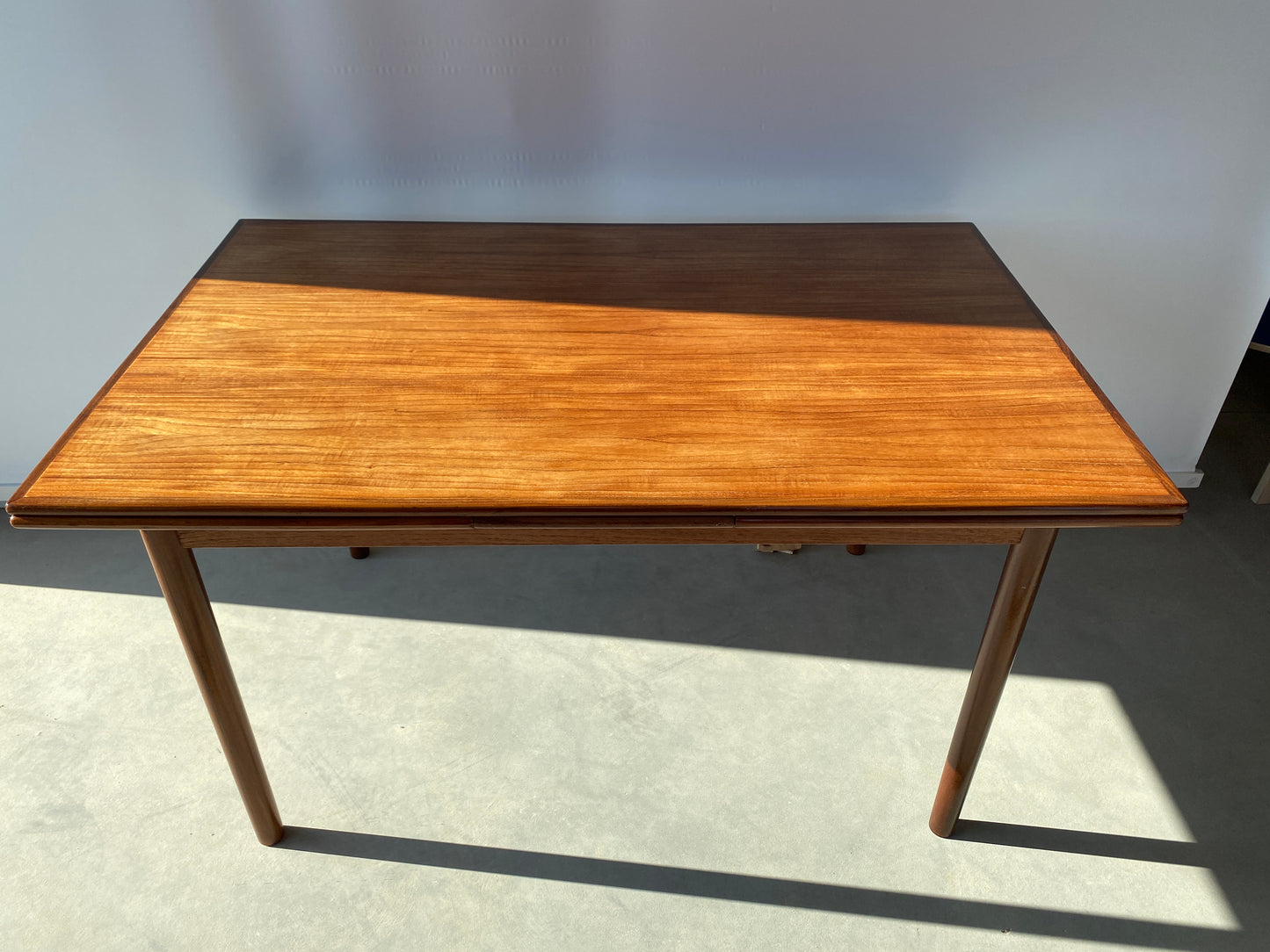 Wundervoller Esszimmertisch - Teak