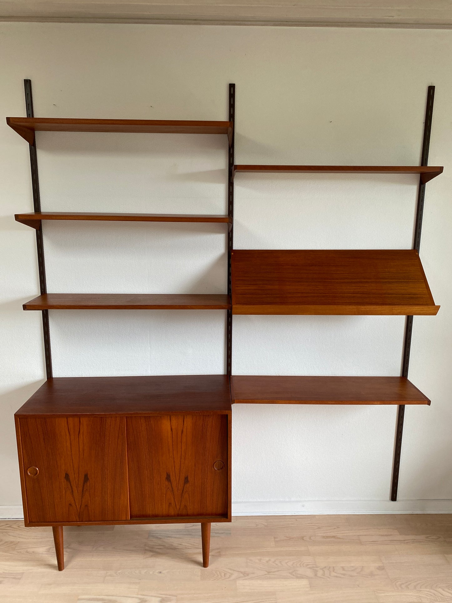 Wandsystem Teak - Kai Kristiansen