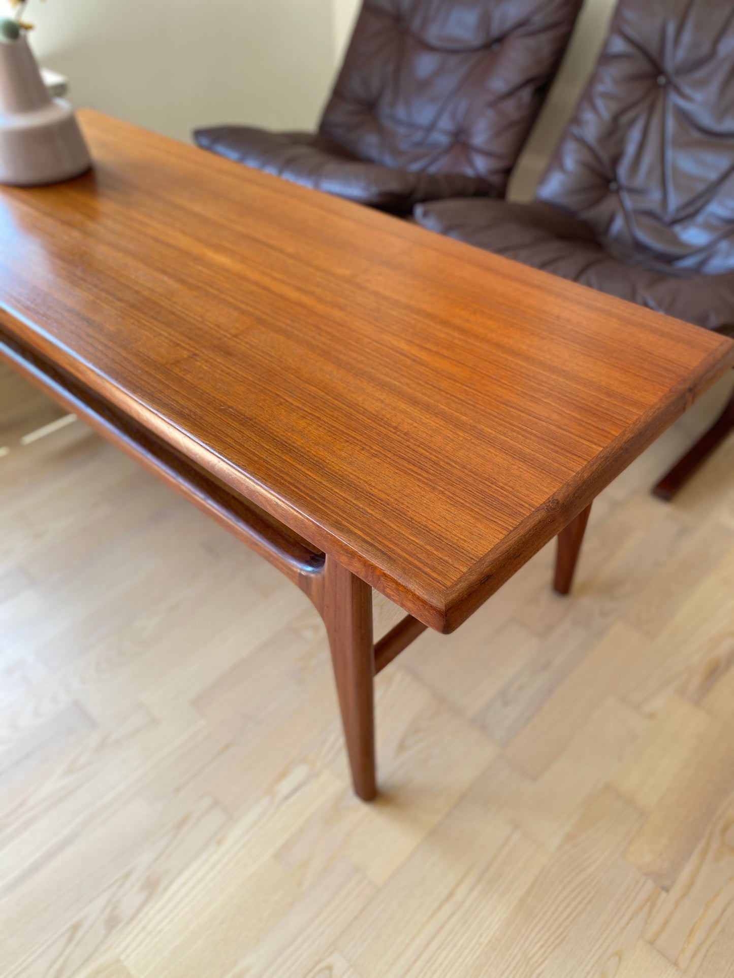 Sofatisch Teak - Niels Bach