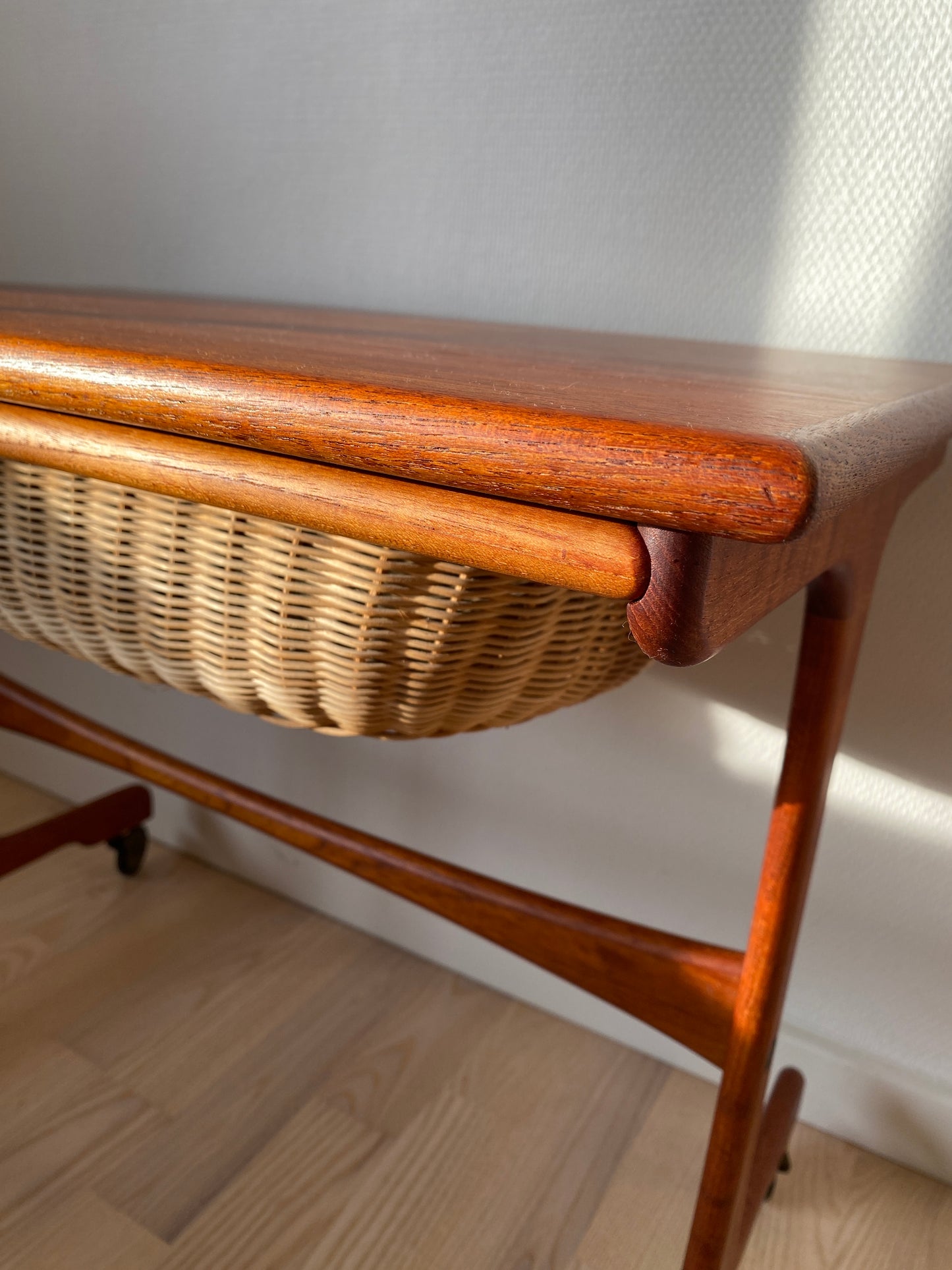Teak Nähtisch, Mid Century Design