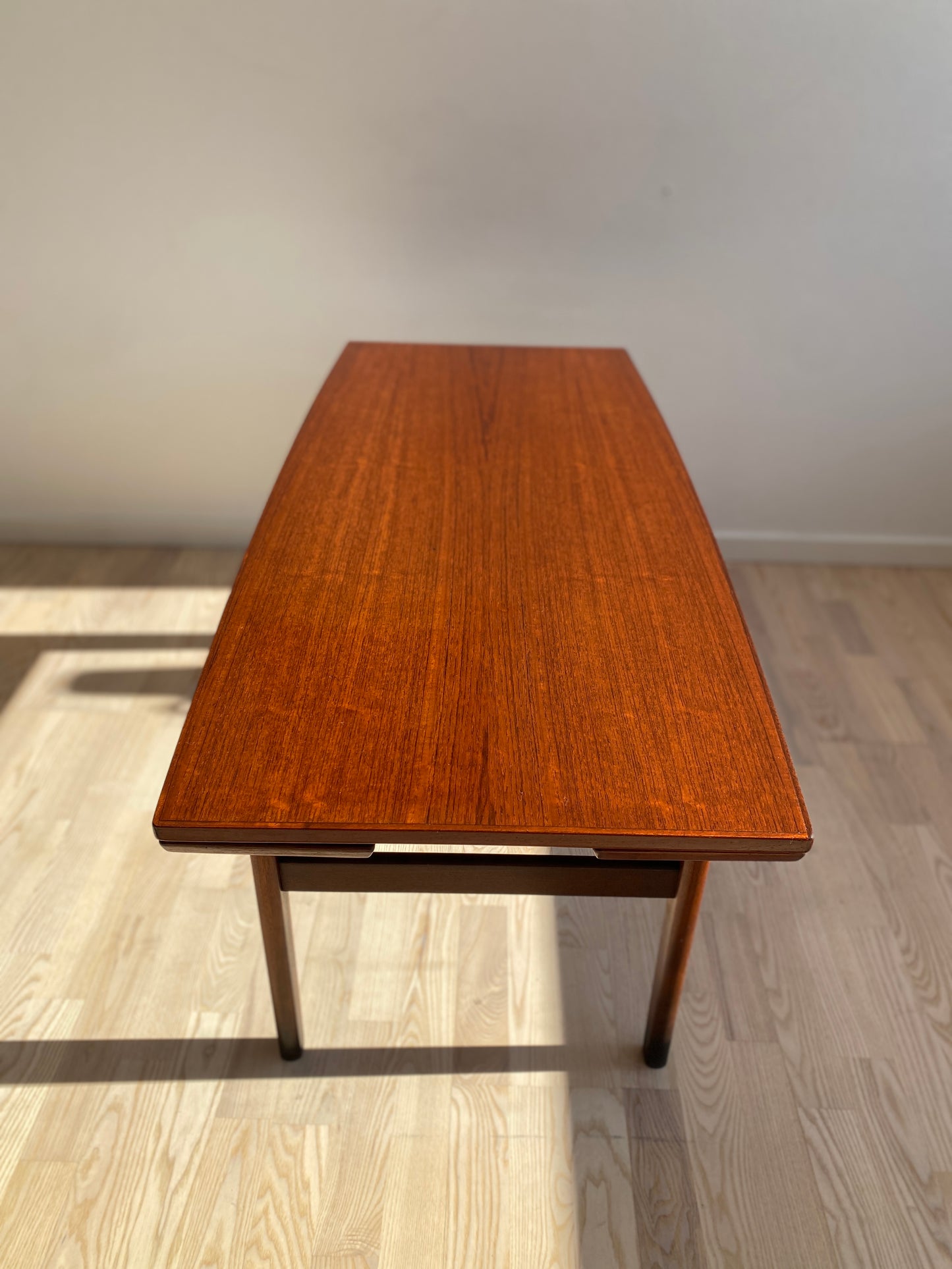 Københavnerbord, teak, ausziehbarer Couchtisch & Esstisch