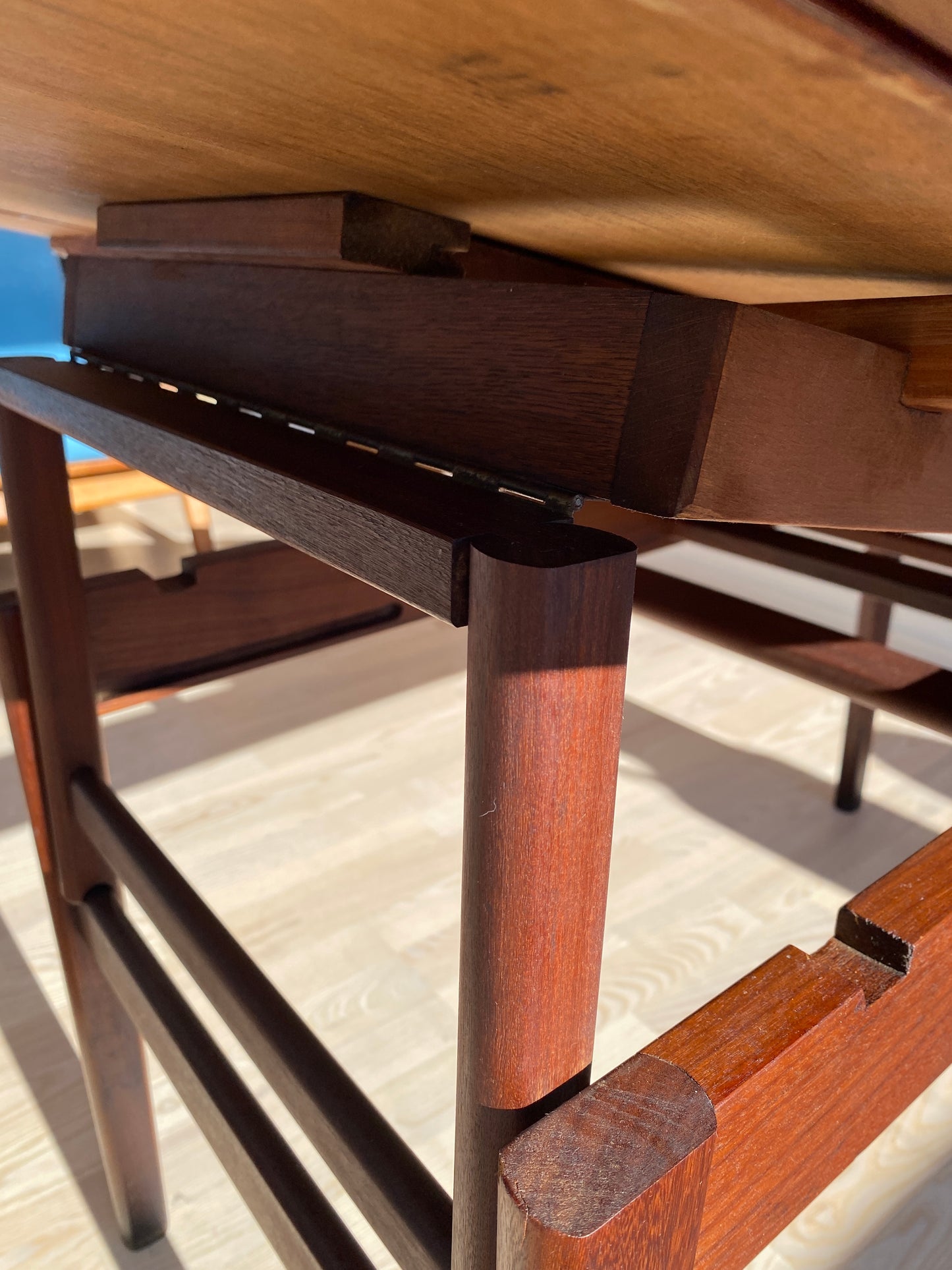 Københavnerbord, teak, ausziehbarer Couchtisch & Esstisch