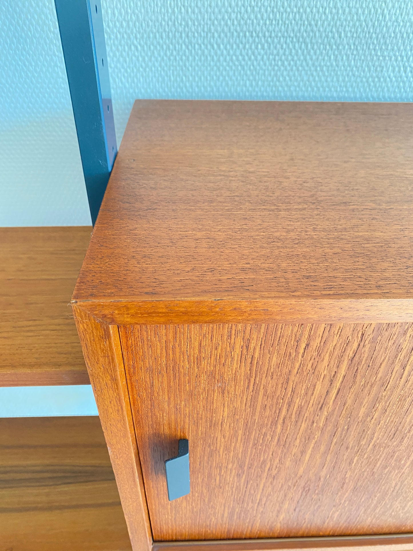 Mid Century, modular teak wall shelf by Olof Pira for String, 1950s